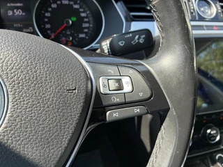 Volkswagen Passat 1.8 TSI Business Edition R Automaat | Climate control | Achteruitrij camera | Navigatie | Elektrisch Pakket | Afneembare Trekhaak | Ergo-Comfort stoel | Parkpilot | LM-Velgen | LED Verlichting / 33