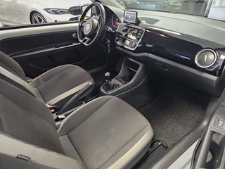 Volkswagen up! 1.0 high up ! BlueM. | Geen import | Cruise control | High Up / 5