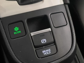 Honda Jazz 1.5 e:HEV Advance Crosstar automaat uit 2025  Rijklaar + fabrieksgarantie Henk Jongen Auto's in Helmond,  al 50 jaar service zoals 't hoort! / 17
