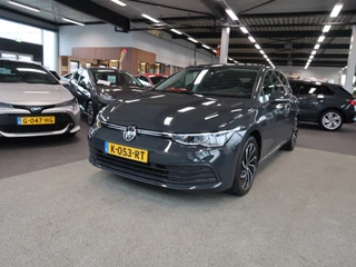 Volkswagen Golf 1.0 eTSi 110pk DSG Business 5-drs. CAMERA/KEYLESS/WINTERPACK/CARPLAY/17INCH
