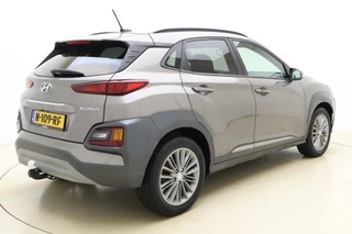 Hyundai Kona 1.0T 120pk Fashion | Navigatie | Trekhaak | Climate control | Achteruitrijcamera | Cruise control | Keyless | Lichtmetalen velgen | Parkeersensoren / 2