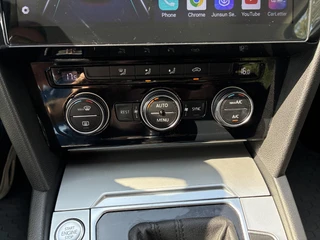 Volkswagen Passat 1.8 TSI Business Edition R Automaat | Climate control | Achteruitrij camera | Navigatie | Elektrisch Pakket | Afneembare Trekhaak | Ergo-Comfort stoel | Parkpilot | LM-Velgen | LED Verlichting / 13