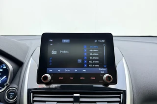 Mitsubishi Eclipse Cross 2.4 PHEV Prestige Automaat | SOH: 98% | Lederen bekleding | Panoramisch schuifdak | Stoel & Stuurverwarming | Camera | Climate control | Extra getint glas / 32