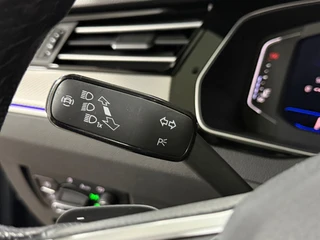 Volkswagen Passat Variant 2.0 TSI R-line Executive Business | VOL! | PANO | IQ.LIGHT | Dynaudio| Virtual | Leder | HuD | Trekhaak / 29