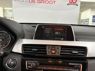 BMW X1 SDrive18i Executive/ NL auto/ Automaat/ Parkeersensoren / 26