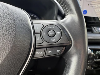 Toyota RAV4 2.5 Hybrid AWD Dynamic TREKHAAK ALL-SEASON STOELVERW PARK-SENSOREN CAMERA APPLE/ANDROID LM-VELGEN DAB+ AD-CRUISE / 23