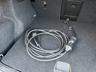 Volvo XC40 1.5 T4 Plug-in Hybrid 211PK Plus Dark H&K/PANODAK / 23