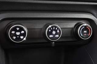 Citroen Ë-C3 Plus 113pk 44 kWh SOH 100% Airco Apple CarPlay / 22