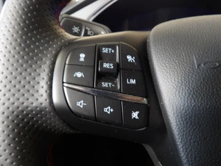 Ford Kuga 2.5 PHEV e-CVT 225pk ST-Line X / 23