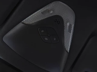 Toyota C-HR 1.8 Hybrid Bi-Tone CAMERA | JBL | STOELVERWARMING / 21