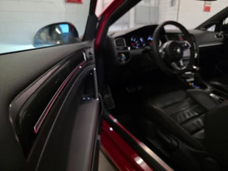 Volkswagen Golf 2.0 TSI GTI Clubsport / 265-360PK / NAP = UNIEK !! / NWE TURBO / PANO / DYNAUDIO / CAMERA / CARPLAY / 19 INCH ! / 40
