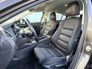 Mazda 6 2.0 SkyActiv-G 165 Skylease+ Trekhaak Cruise Carplay Stoelverwarming Navi Blis / 42