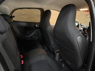 Smart Forfour 1.0 Passion | Automaat | Carplay | Cruise Control | LED | Bicolor | Camera | Lichtmetalen velgen 15 Inch / 21