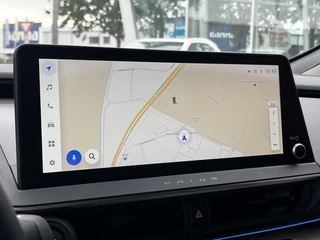 Toyota Prius 2.0 Plug-in Executive Skyview APPLE/ANDORID PANO AD-CRUISE STOELVERWARMING CLIMA NAVI PARK-SENSOREN / 22