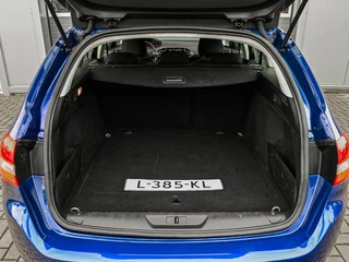 Peugeot 308 SW 1.5 BlueHDi Allure | Navi | Climate control | PDC | Cruise control / 16