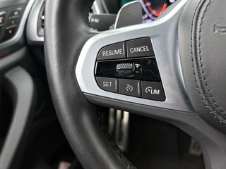 BMW X3 XDrive20i M Sport | Camera | Stoelverwarming | Memory Stoelen | Cruise Control / 19