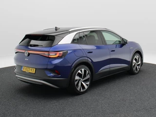 Volkswagen ID.4 First 77 kWh 204 Pk | Stoel/Stuurverwarming | Camera | Half Leer | CarPlay | Adaptive cruise | 20 Inch | 97.053 Km !! / 4