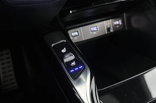 Kia Sorento 1.6 T-GDI Plug-in Hybrid 4WD ExecutiveLine Panoramadak Stoelventilatie Head-Up Leder SOH 100% / 40
