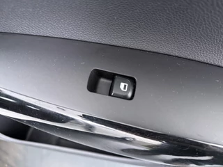 Kia Picanto 1.0 DPi DynamicLine  - Airco - Lichtmetalen velgen - Camera - AppleCarplay - Android Auto Fabrieksgarantie tot 06-2031 of 150.000km / 43