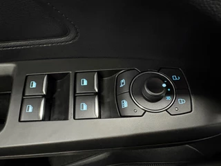 Ford Focus Wagon 1.0 EcoBoost Hybrid ST Line Business/ Nederlandse auto/ Eerste eigenaar/ Achteruitrijcamera/ Parkeersensoren / 12