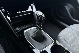 Peugeot 2008 1.2 Turbo 100 Allure | Apple carplay/Android auto | Automatische Airco | Cruise control | Parkeersensoren V+A | Lichtmetalen velgen 17'' | / 26
