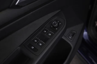 Volkswagen Golf 1.4 eHybrid GTE  Panorama, Apple carplay, Navigatie / 17