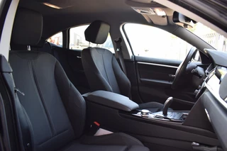 BMW 4-serie Gran Coupé 418i Executive | Sportstoelen | Navi | Cruise | Climate / 21