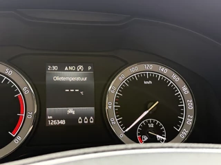Škoda Karoq 1.5 TSI ACT Business Edition Plus Panoramadak | Camera | Adaptive cruise | Stoelverwarming | Full LED | NL auto | Dealer onderhouden / 24