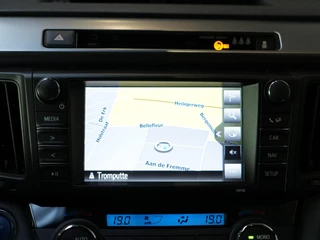 Toyota RAV4 2.5 Hybrid Executive Business / 11