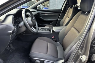 Mazda 3 2.0 SkyActiv-G / 13