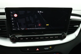Kia ProCeed 1.5 T-GDi GT-Line Automaat  - Stoel-/stuurverwarming - Navigatie - Cruise Control - Airco - Climate Control - Fabrieksgarantie tot 03-2031 / 43