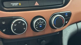 Hyundai i10 1.0i Comfort 5p. AIRCO CARPLAY 36000 KM. / 26