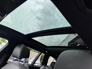 BMW 5 Serie 540I XD Massage Memory Stoelkoeling Parfum Panoramadak Stoelverwarming voor en achter Ramvol! / 8
