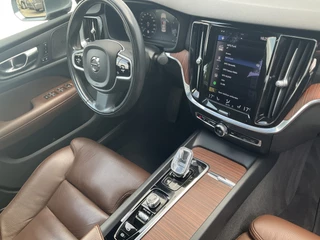 Volvo S60 2.0 B3 Inscription CrystalPook Pano H&K Leer Stoel/Stuurverw Voll.Onderhouden! / 5