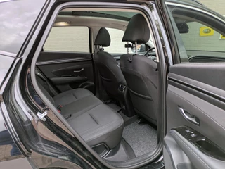 Hyundai Tucson 1.6 T-GDI PHEV 4WD|Panodak|Navi|Stoel/Stuurverwarming|Keyless-Entry/Go|360-Camera / 32