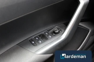Volkswagen Polo 1.0 TSI Highline Carplay Virtual cockpit / 11