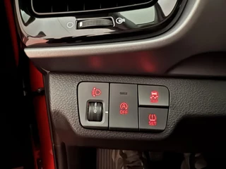 KIA Stonic 1.0 T-GDi MHEV 100pk DynamicLine / 25