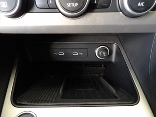 SEAT Ateca 1.5 EcoTSI 150pk DSG-7 Xperience Business Intense / 35