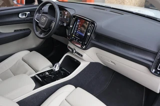 Volvo XC40 T5 Recharge Ultimate Dark | Stoelverwarming | 360° Camera | Pilot Assist | BLIS | H/K  | Leder  |  Keyless / 27