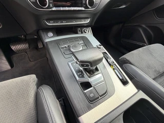 Audi Q5 55 TFSI e quattro Competition S-Line / 367PK / Luchtvering / SOH 90,5% / B&O / Trekhaak / 26