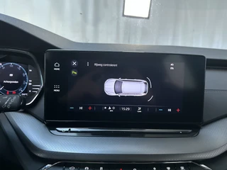 Škoda Octavia Combi 1.0 TSI 110pk Business Edition Navigatie Parkeersensoren App-Connect DAB+ / 11