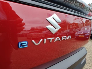Suzuki e Vitara STYLE 61 kWh  | DEMO DEAL! | Garantie tot 2036! / 32