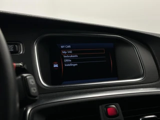 Volvo V40 1.6 T3 Summum  PANO LEER CAMERA NAVIGATIE ECC CRUISE LM. / 40