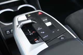 BMW X1 sDrive20i  | BTW | M-SPORT | KEYLESS | HUD | 360 CAM | AMBIENCE LIGHT | / 27