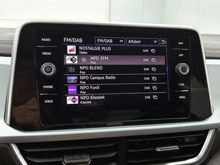 Volkswagen T-ROC 1.5 TSI Life Edition | Automaat | Adaptive Cruise | Stoelverwarming | CarPlay | Parkeersensoren | BTW / 20