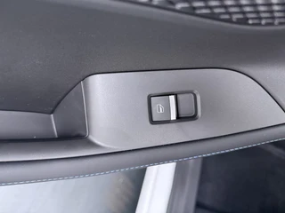 Jaecoo 5 EV Exclusive 61 kWh  Glazendak - Premium Soundsystem - Adaptief Cruisecontrol - Stoel/Stuurwiel verwarming - Electrische Kofferklep - 7 Jaar Fabrieksgarantie - 405 KM WLTP / 34