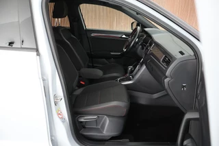 Volkswagen T-Roc 1.5 TSI 150pk DSG R-Line Sport Keyless Virtual Cockpit Navigatie / 11