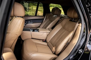 Land Rover Range Rover 4.4 P530 Autobiography Koelbox 23" Trekhaak Hot Stone Massage / 66