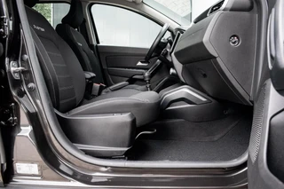 Dacia Duster 1.3 TCe Extreme|1e EIGENAAR|STOELVERW.|CAMERA|CARPLAY|CLIMATE|SIDE ASSIST / 35