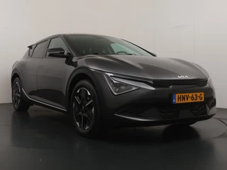 Kia EV6 Air 84 kWh  - Stoel-/stuurverwarming - Cruise Control Adaptief - Climate Control - CarPlay - Fabrieksgarantie tot 05-2033 / 12